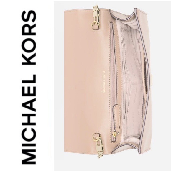 HOST Pick ⭐️MK leather Mott Crossbody clutch blush - Picture 3 of 4